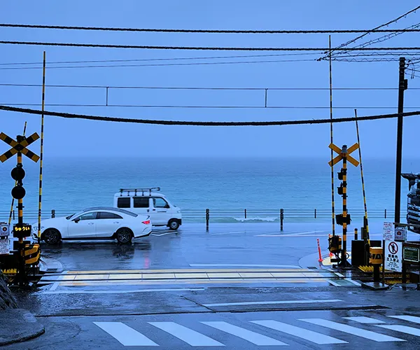 鎌倉高校前踏切